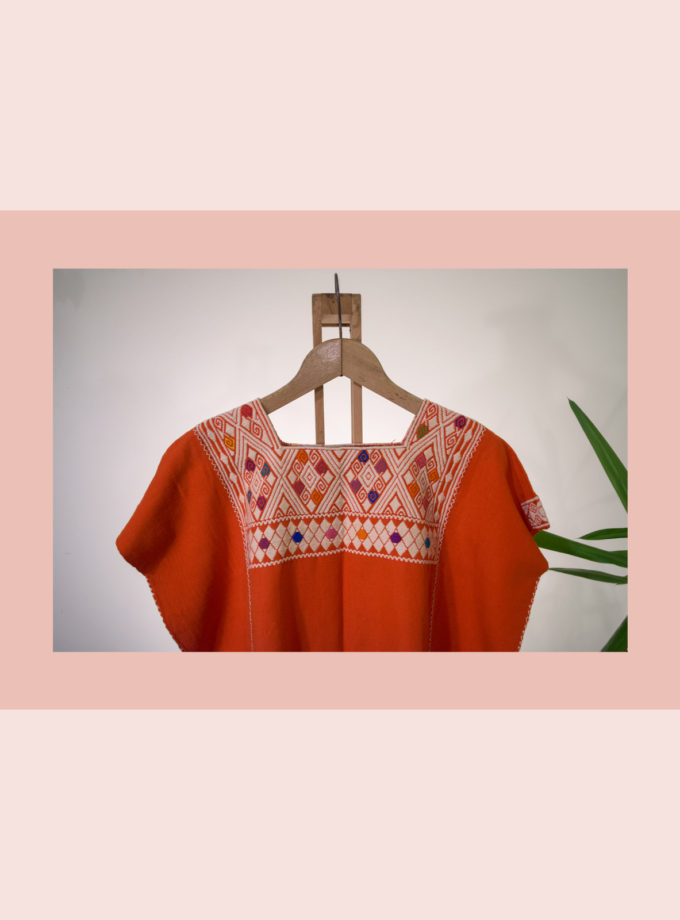 Oaxacan orange huipíl