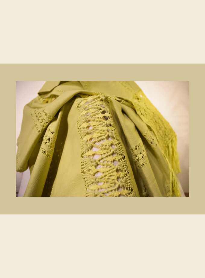 Oaxacan green 100% linen rebozo/shawl with hand-made drawn thread work